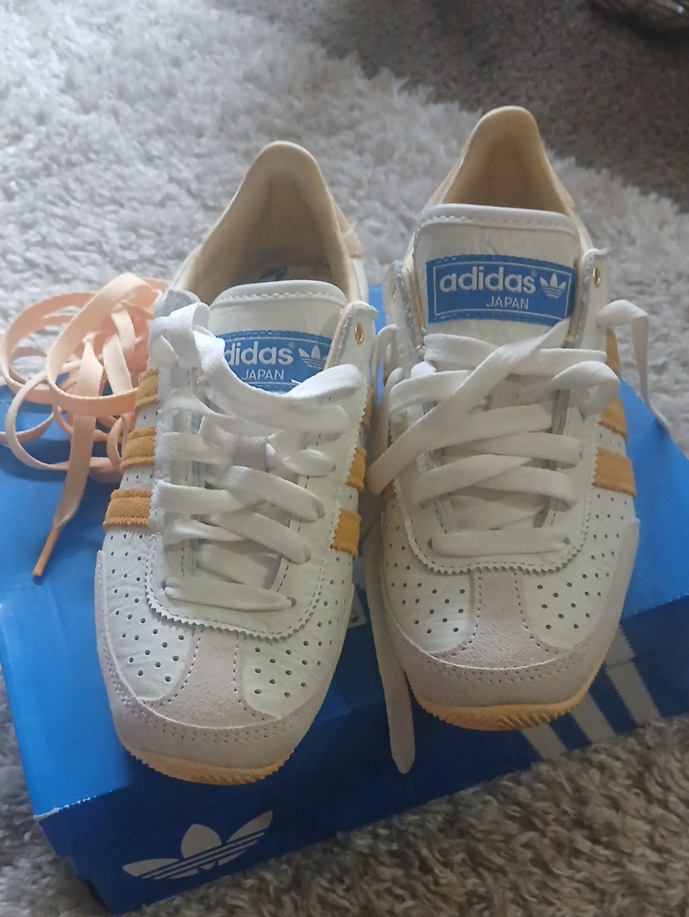 NWT ADIDAS JAPAN